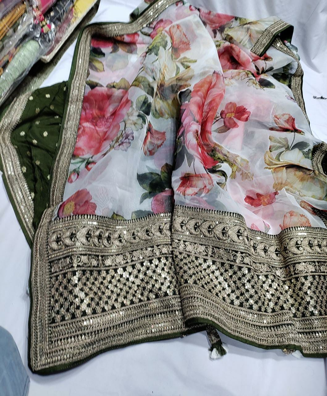 Digital floral printed sares